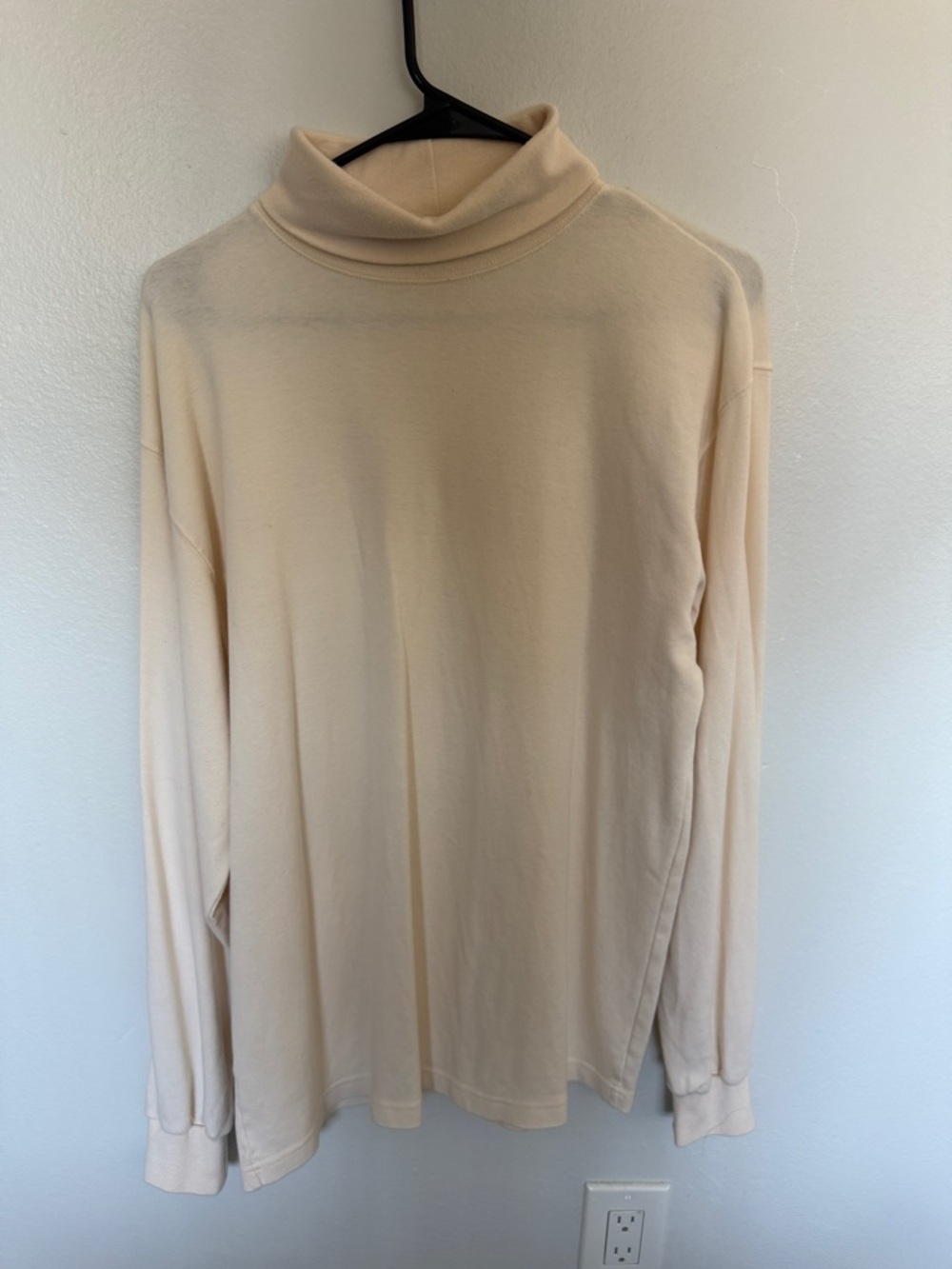 Classic Cream Turtleneck Long-Sleeve Shirt
